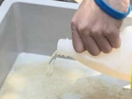 NETTOYER LITIERE CHAT