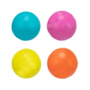 Balle en caoutchouc dur