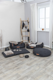 Tapis confortable pour chien noir