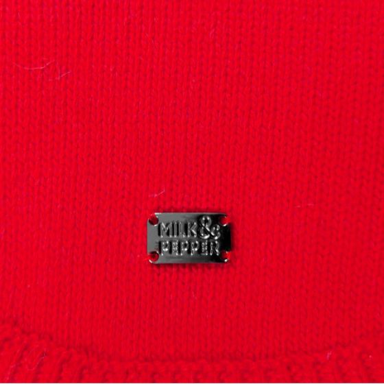 pull-helsinki-rouge.jpg