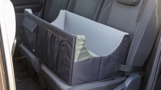Le panier voiture pour chien : un espace sécurisé